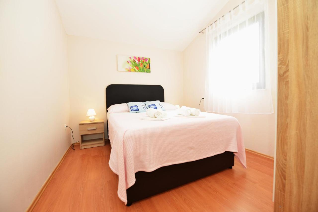 Apartment Lavender Вир Екстериор снимка