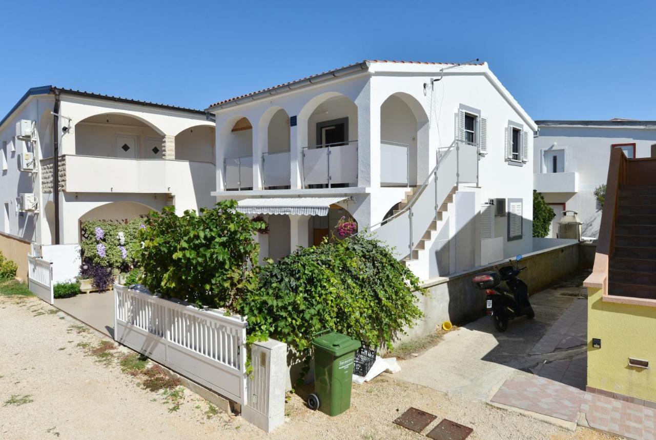 Apartment Lavender Вир Екстериор снимка