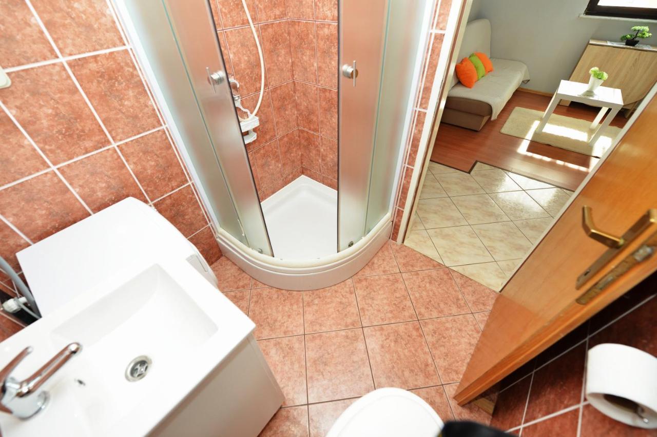 Apartment Lavender Вир Екстериор снимка