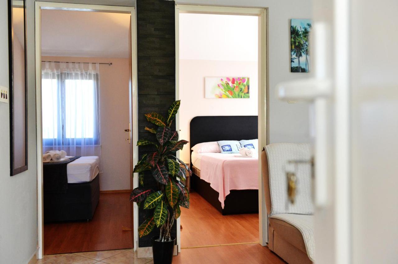 Apartment Lavender Вир Екстериор снимка