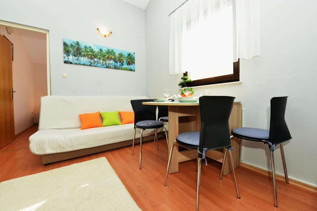 Apartment Lavender Вир Екстериор снимка