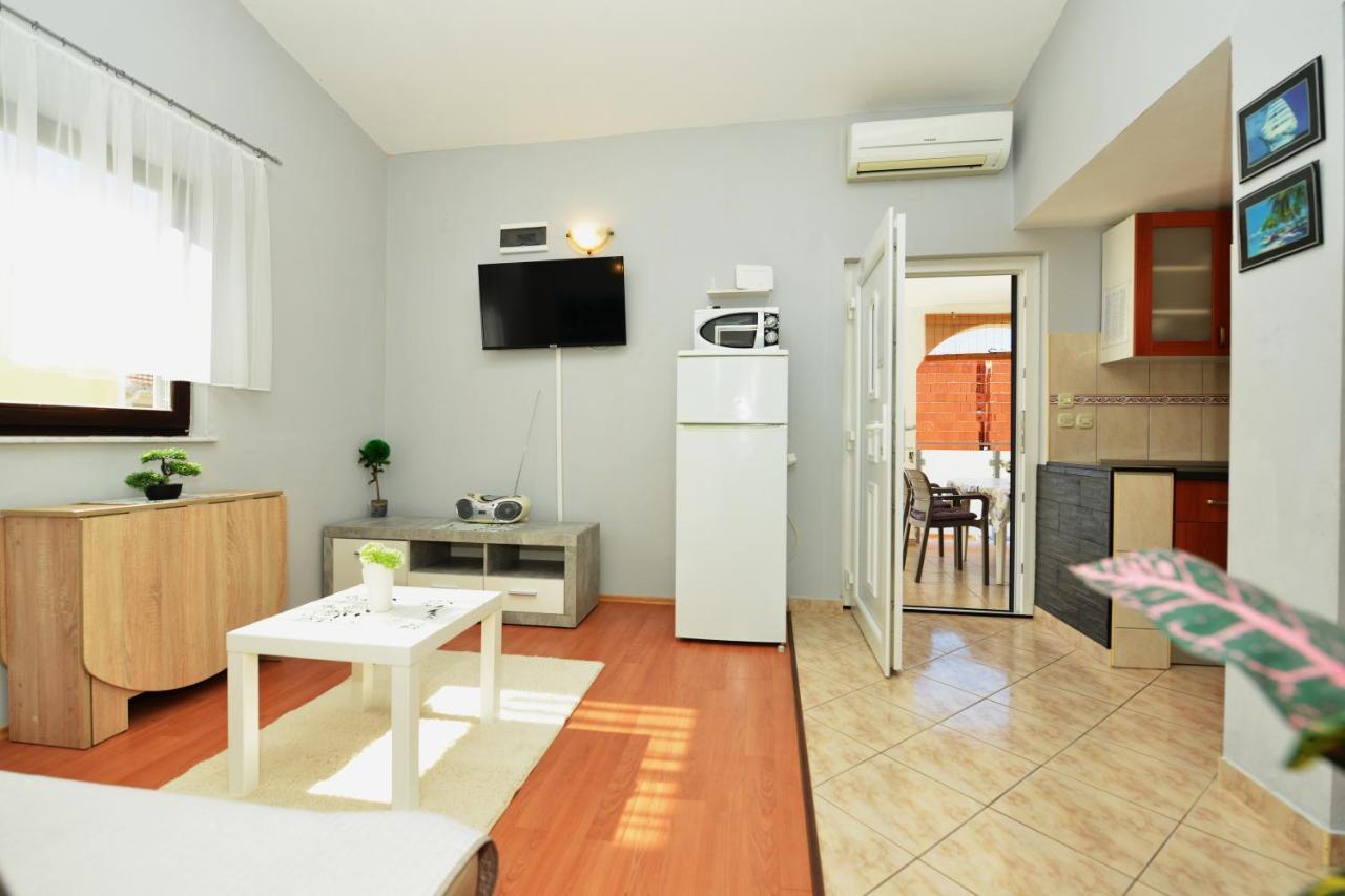 Apartment Lavender Вир Екстериор снимка